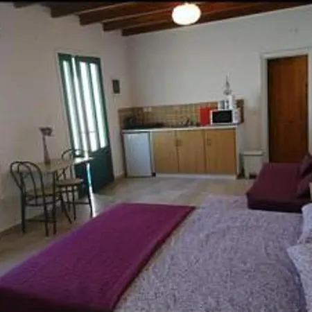 Lovely In With Its Own Pool Apartment *