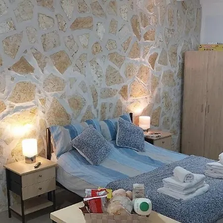 Lovely In With Its Own Pool Apartment