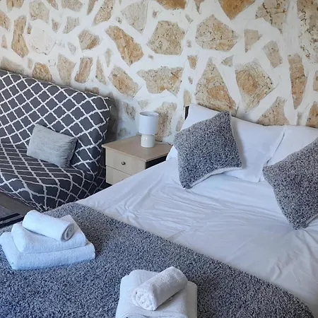 Lovely In With Its Own Pool * Strinilas