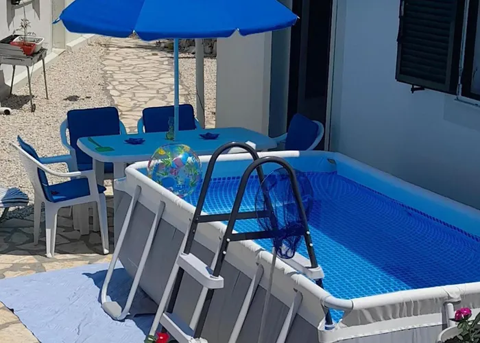 Lovely In With Its Own Pool *