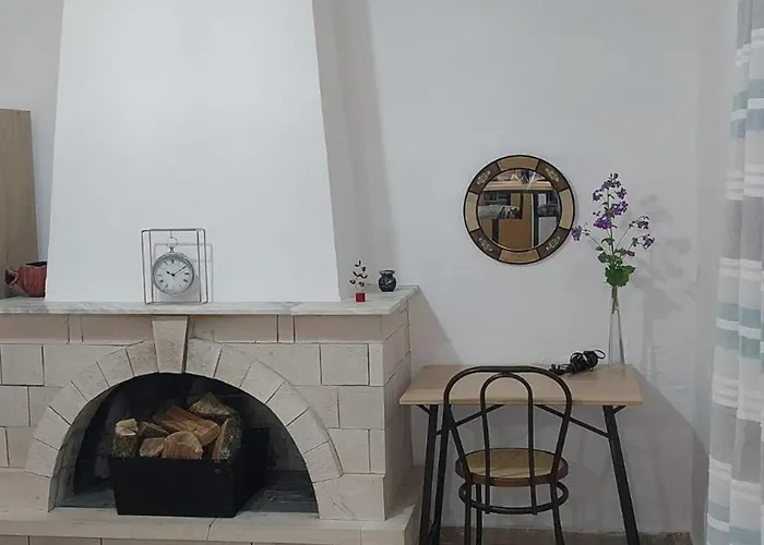 Lovely In With Its Own Pool Apartmán Strinilas